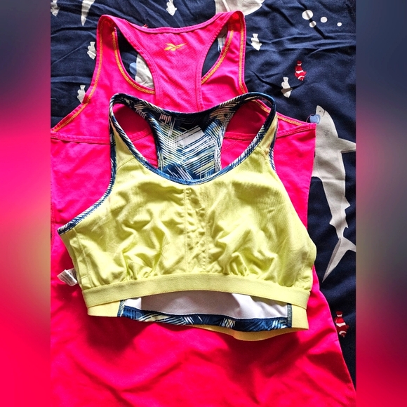 Women's Reebok bundle - Picture 4 of 9